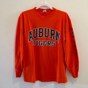 RUSSELL ATHLETICS Women’s Medium Auburn Tigers Long Sleeve T-Shirt